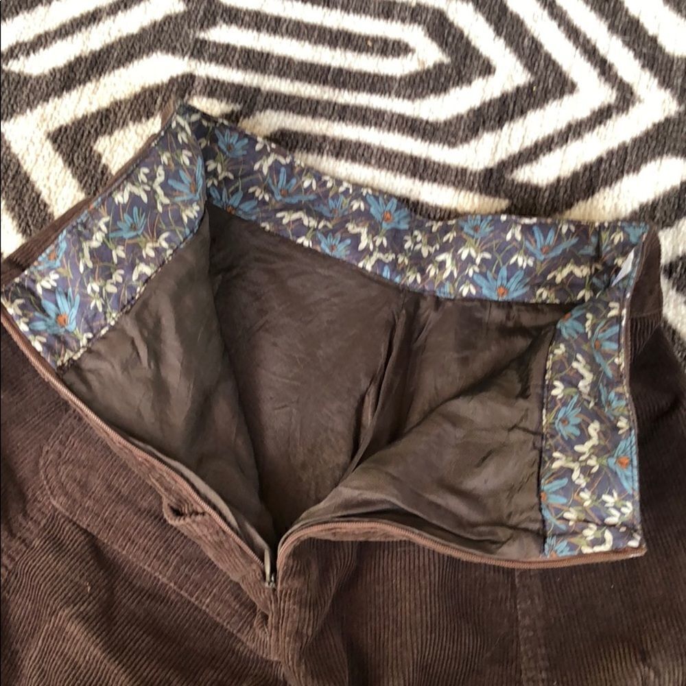 Brora Organic Skirt  - Picture 7 of 9